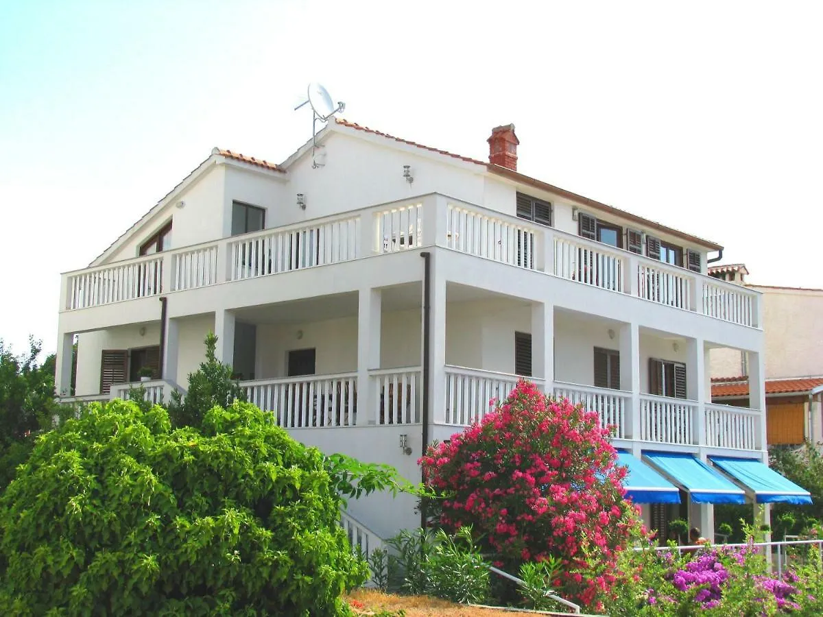 Villa Vanda Pjescana Uvala Apartment
