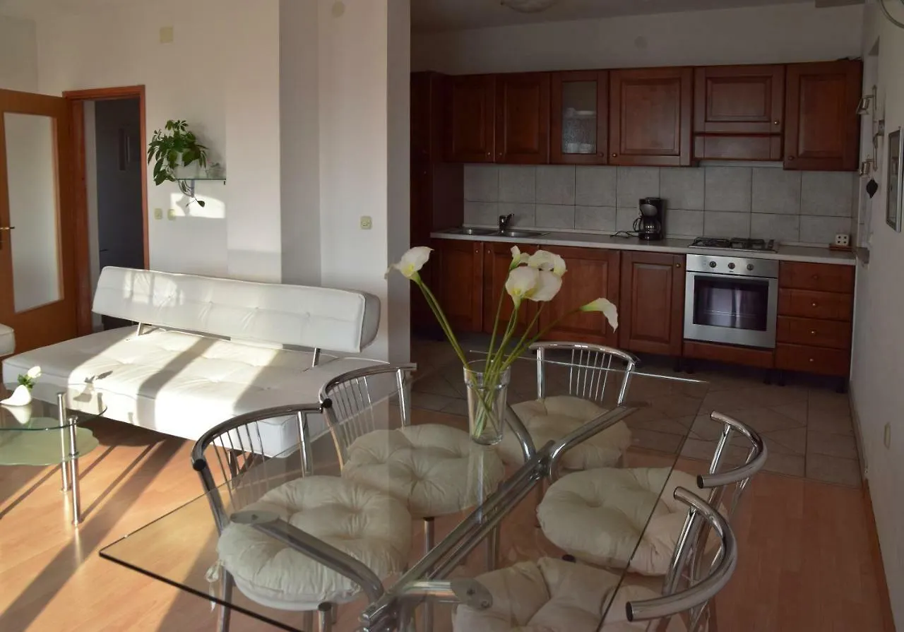 Apartment Villa Vanda Pjescana Uvala