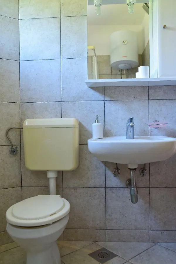 Apartment Villa Vanda Pjescana Uvala